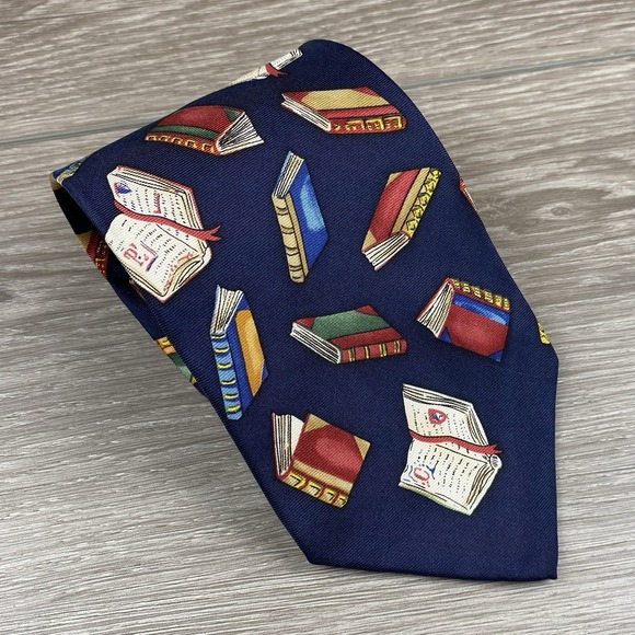 Alynn Neckwear Other - Alynn Neckwear Men's Vintage School "Required Reading " 100% Silk Tie Blue